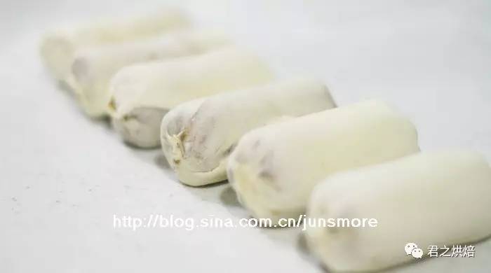 烤制麻酱烧饼教程全过程,外脆里软的麻酱烧饼层层咸香好吃