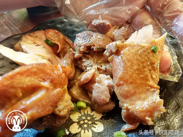 猪脚剔骨头不伤皮的做法,隆江猪脚剔骨全过程