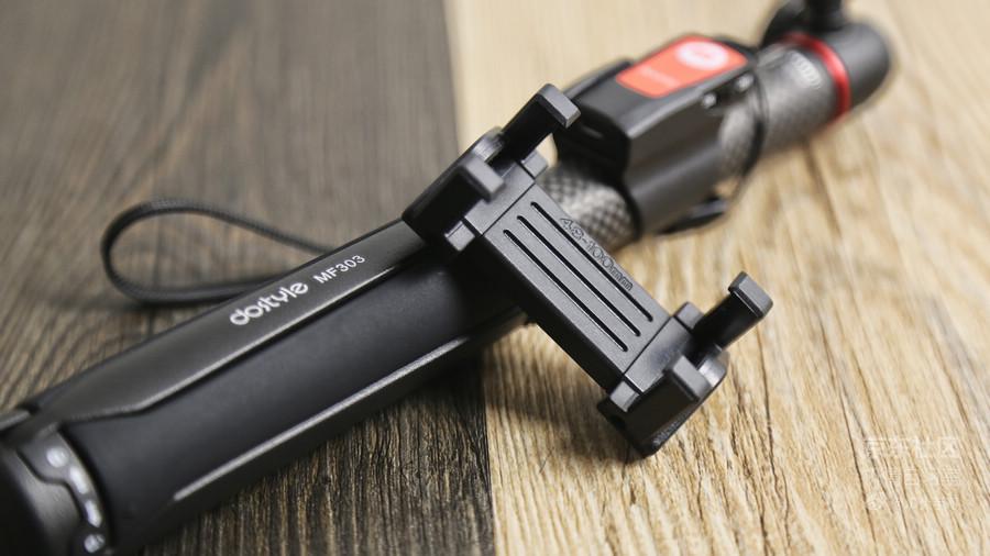 insta自拍杆和碳纤维杆子有区别吗,比较好的自拍杆推荐