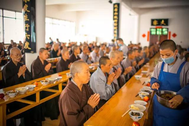 辟谷期间馋的要命,辟谷复食馋了怎么办