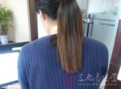 如何有效去除头皮头屑,头皮屑怎么彻底去除简单方法