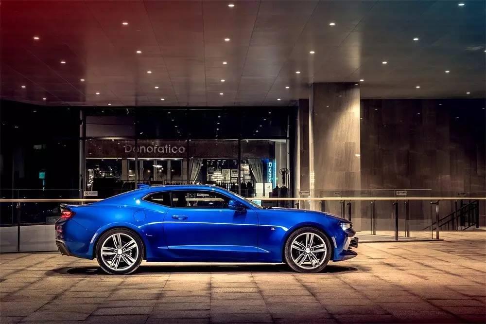 雪佛兰科迈罗rs漂移,雪佛兰科迈罗大黄蜂敞篷版漂移