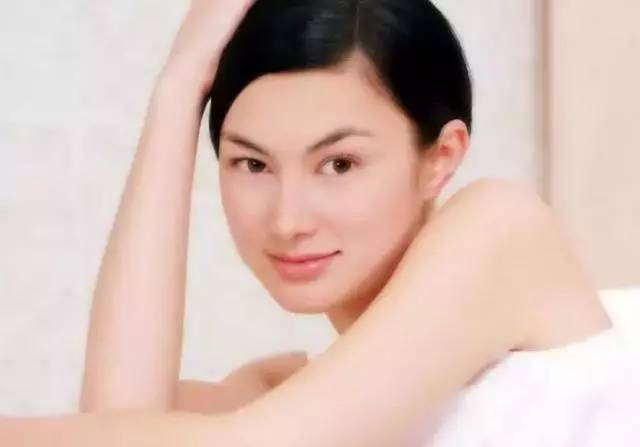 当年令人惊艳的玉兰油,玉兰油姐姐的照片