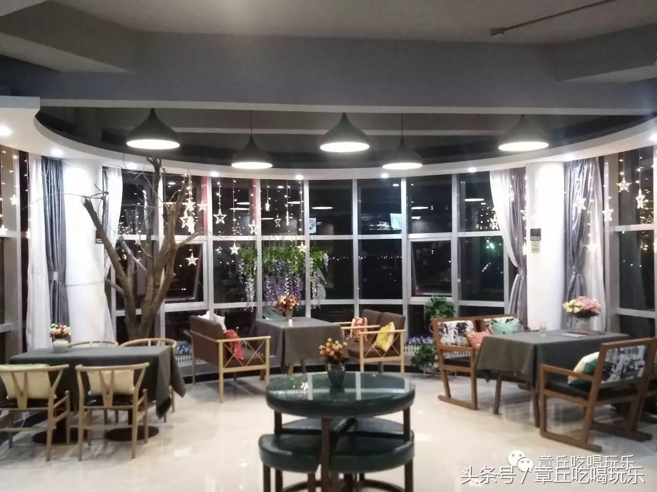 高颜值咖啡馆推荐,这家咖啡厅精致到每一处都是彩蛋