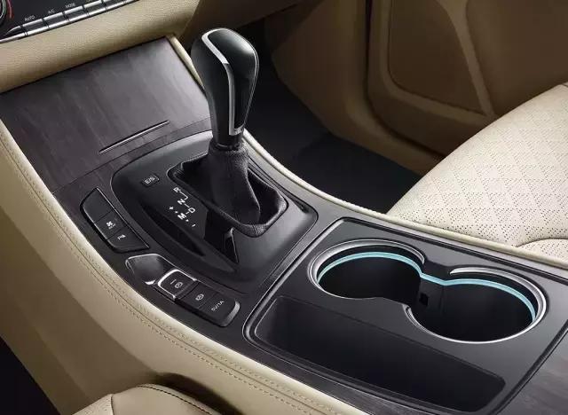 为什么说amt变速箱是假自动挡,宝骏dct变速箱有什么缺点和优点