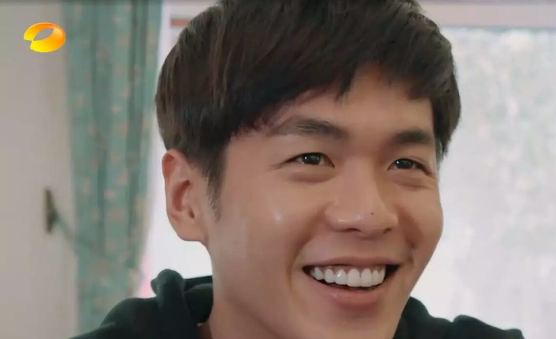 张若昀平价护肤品,花少3娜扎张若昀