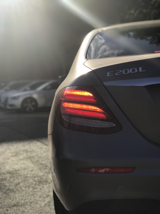 原来你是这样的奔驰E200L！一个靠谱女司机的野蛮选车体验