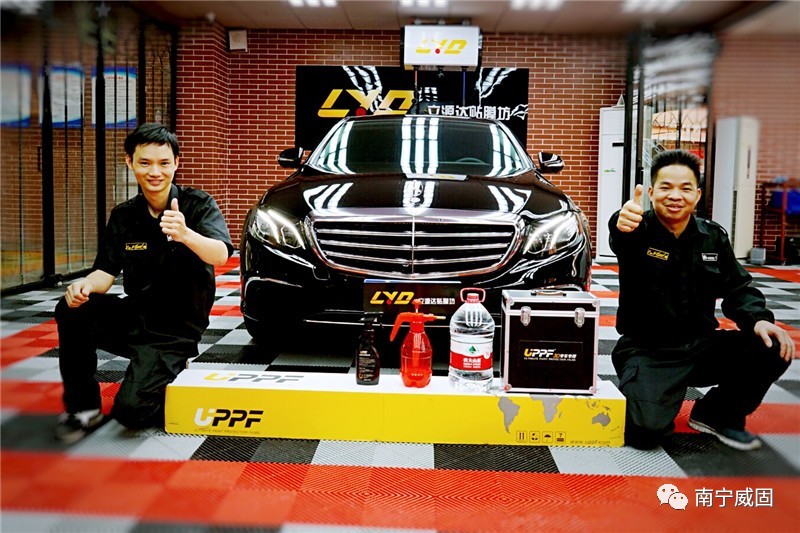 奔驰e300l新车贴膜,奔驰e300l贴太阳膜注意什么