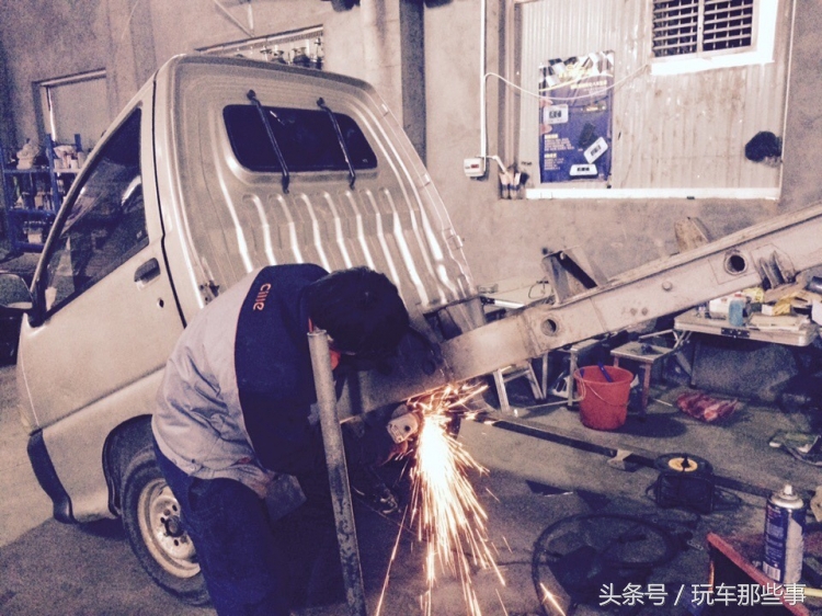 五菱移植高性能发动机,五菱换装大马力发动机