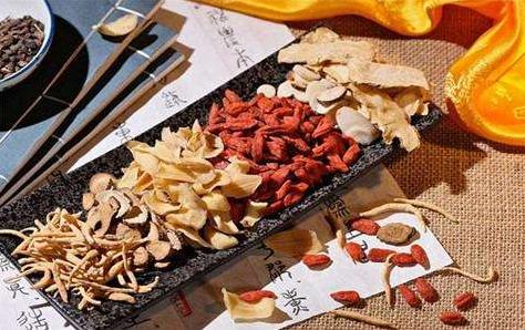 中药治疗脚气的最佳方法,中药治脚气的十大偏方