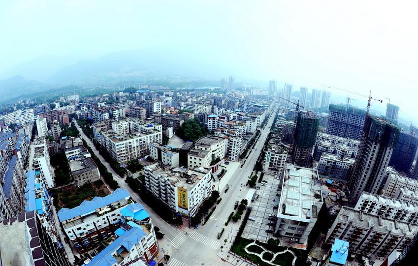 华蓥双枪老太婆雕像搬哪里,四川广安华蓥双枪老太婆图片