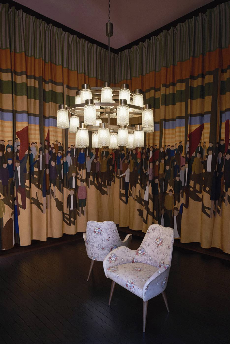 色彩魔术师，Gay一般友谊的男男设计师组合