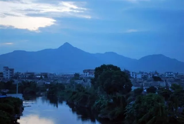 普宁铁山历史事迹,普宁铁山有什么离奇事件