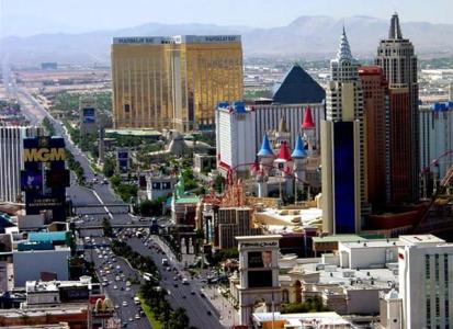 奥特莱斯商业模式分析,奥特莱斯中高端服装做销售技巧