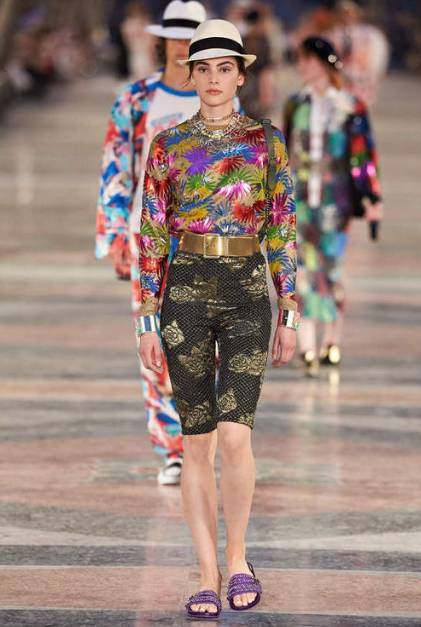 香奈儿2023凉鞋多少钱,香奈儿珍珠凉鞋多少钱