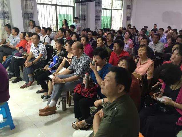 曾刚彩墨山水画技法60分钟视频,曾刚彩墨山水构图示范