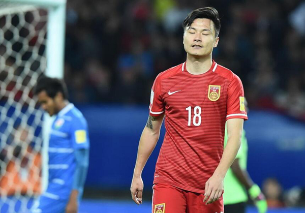 恒大强援再现1对4碾压过人,恒大亚冠连续击中门框