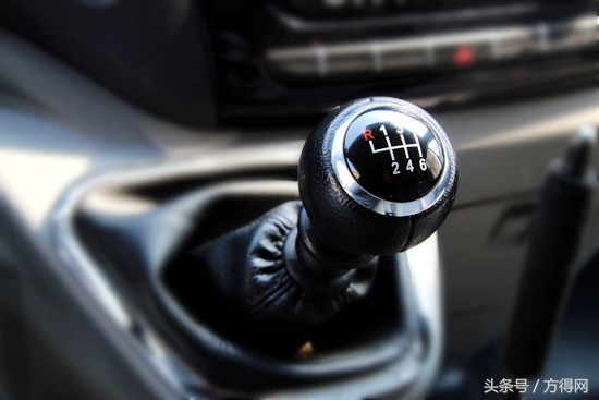 客车玩漂移,福田图雅诺s试驾视频