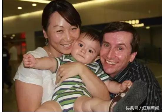 拍死7岁小孩“拍打拉筋神医”萧宏慈英国被抓粉丝仍力挺