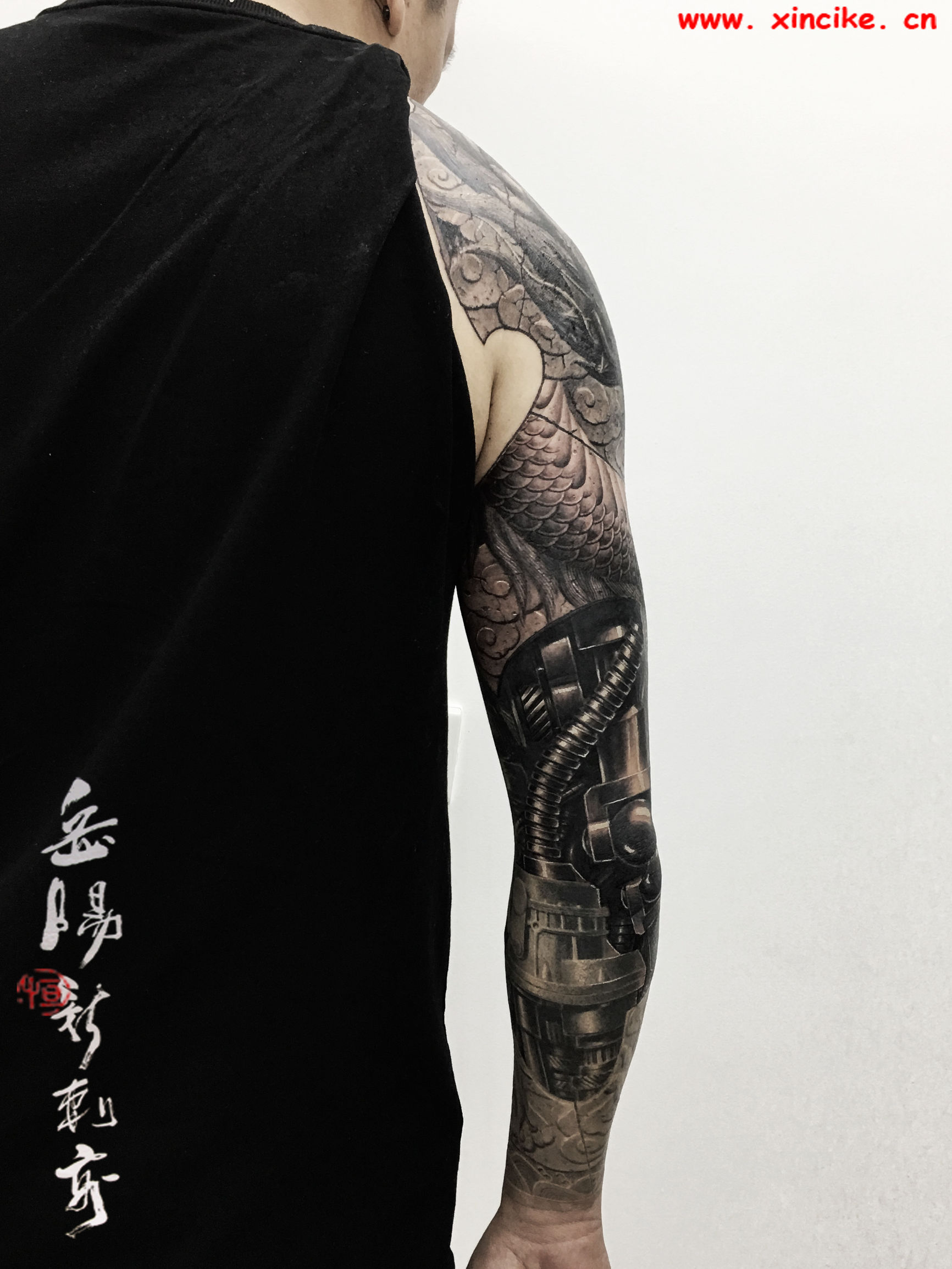 岳阳新刺客纹身图,岳阳新刺客花臂纹身作品