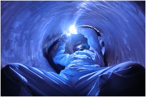 “核二代”焊将罗开峰：自创“盲焊”技术成就“大师宝典”