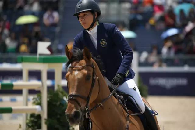 顶尖骑手比赛,环球马术冠军赛开赛