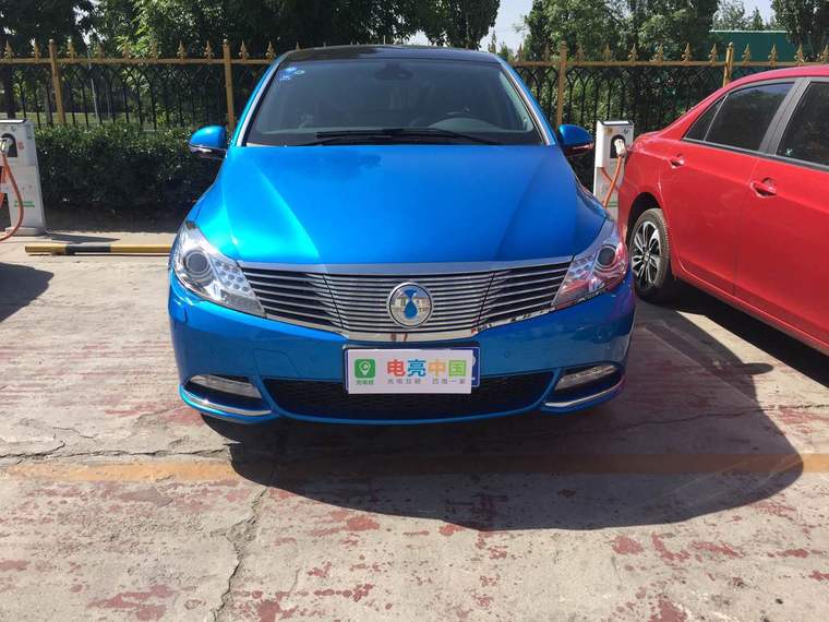 电亮中国第四季之充电群英会：腾势400与特来电完美兼容，往返京津没压力