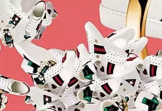 gucci帆布鞋与小白鞋 (gucci很火的一双鞋)