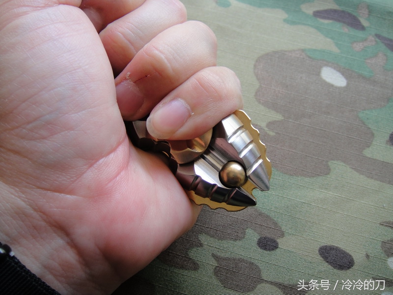 指尖陀螺蚕蛹,颜值即正义作品