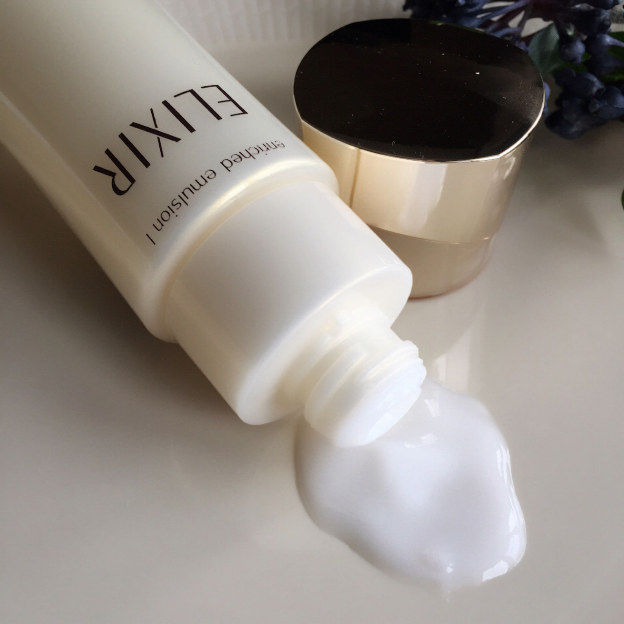 资生堂怡丽丝尔使用步骤,资生堂elixir怡丽丝尔紧致眼霜