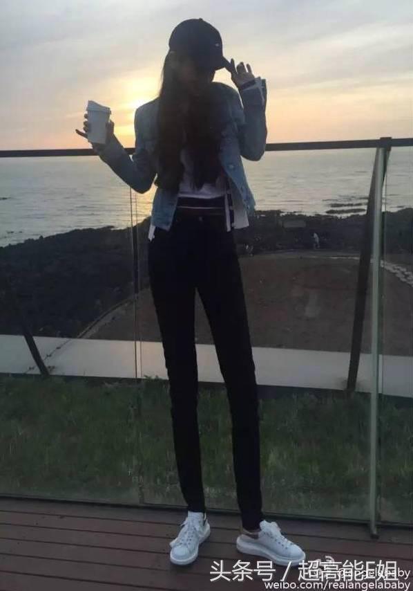 张嘉倪杨幂合影,杨幂张嘉倪近况