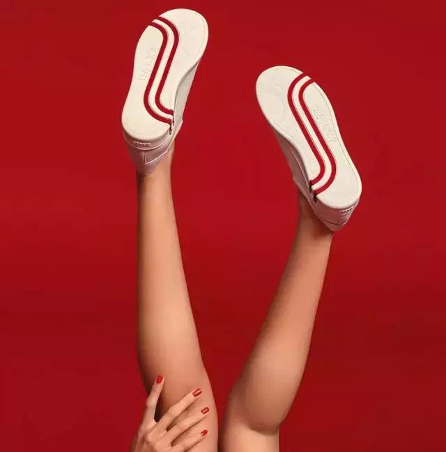 小白鞋老品牌国货,小白鞋有哪些老牌子