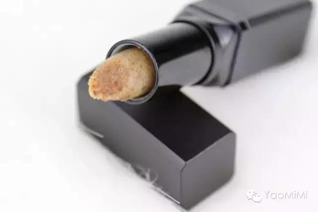 秋冬公认好用的润唇膏推荐 (推荐一年四季都适合用的润唇膏)