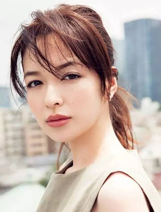 油痘皮保湿怎么做,油痘肌瑕疵皮怎么养肤