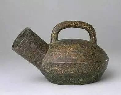 尿尿小技巧,怎么在床上用尿盆排尿