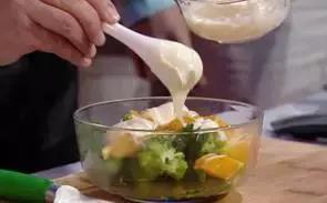 紫甘蓝大人怎么吃,紫甘蓝的正确吃法是什么