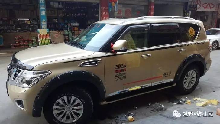 尼桑途乐Y61外观改装案例,途乐y62改装液晶仪表