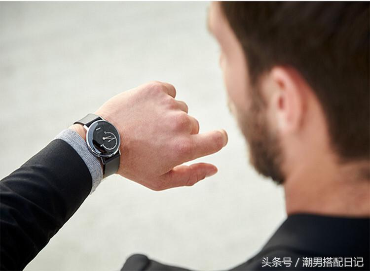 男生刚入职场时戴什么手表 (刚入职场男生推荐手表)