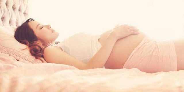 早孕期间见红是怎么回事,你造吗什么意思