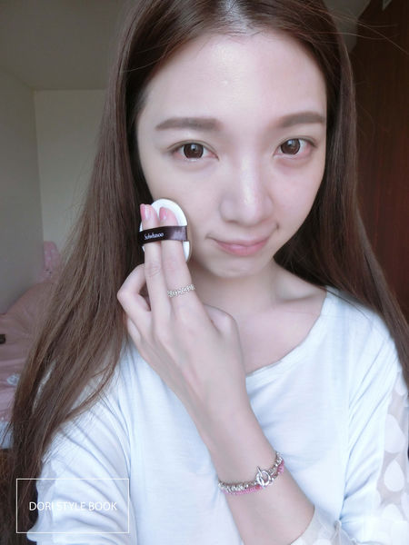 雪花秀气垫和粉底液,雪花秀气垫粉饼怎么样好用吗