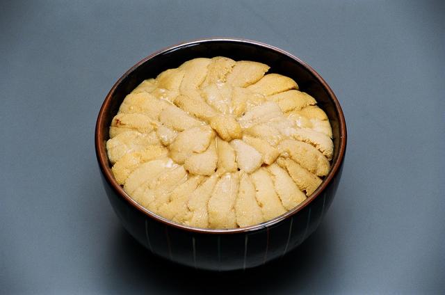 逛日本海鲜市场,北海道函馆海胆