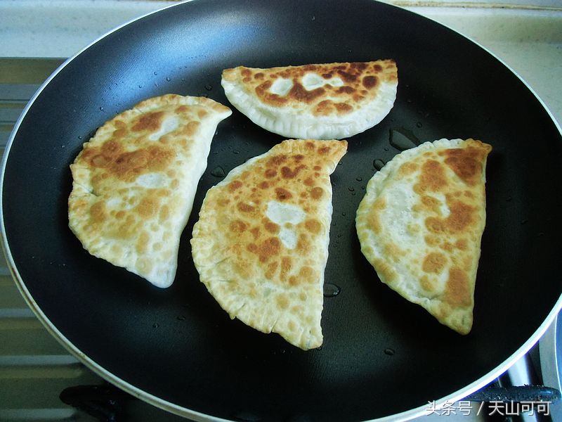 剩饺子馅的十种吃法,剩饺子馅的多种吃法