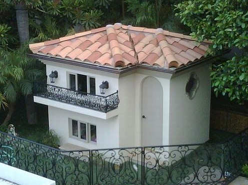 贝克汉姆花了多少钱,贝克汉姆每月花费