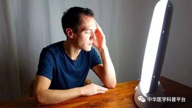 皮肤银屑病要怎么治,除了用药怎么能改善银屑病