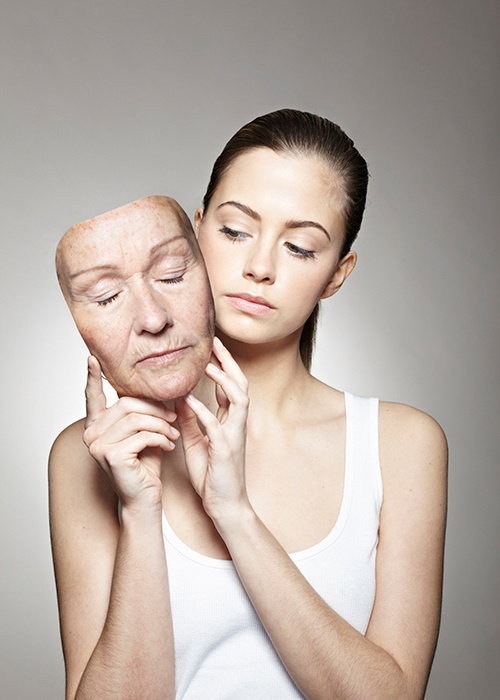 揭秘｜爱它，高贵冷艳又神秘（下）-保湿抗老精华篇