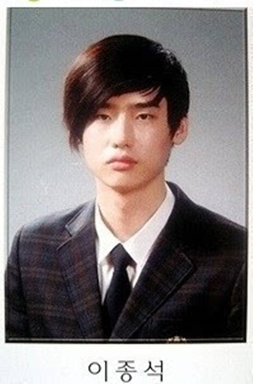 李钟硕小可爱,李钟硕iu童年照