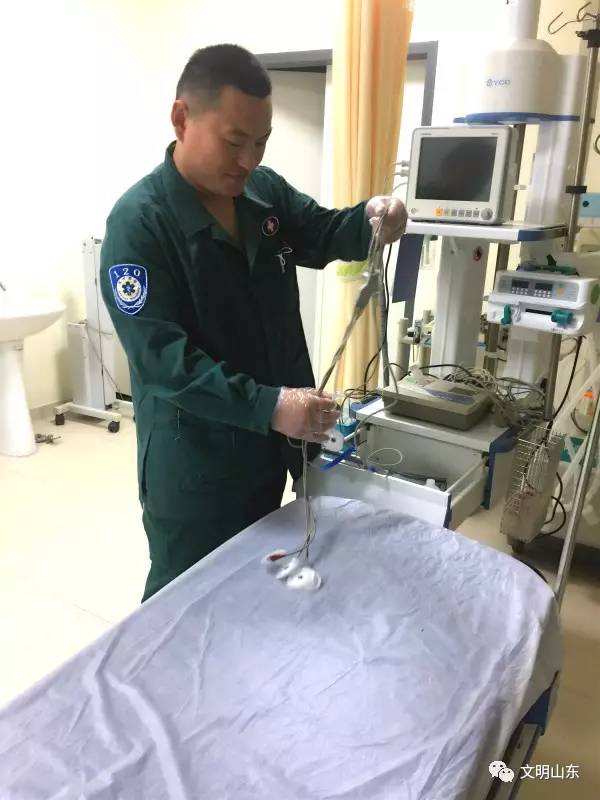 致敬中国好男儿画面,致敬中华好男儿的视频