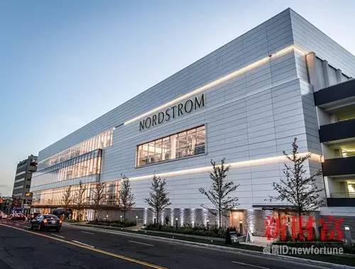 第十届中国资本圈最推崇的奢侈品牌 折扣的胜利