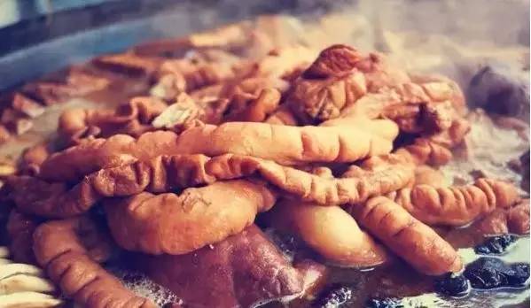 你地，卤煮地，哪边地有？