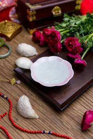 燕窝从哪里来的呢,燕窝为什么很珍贵